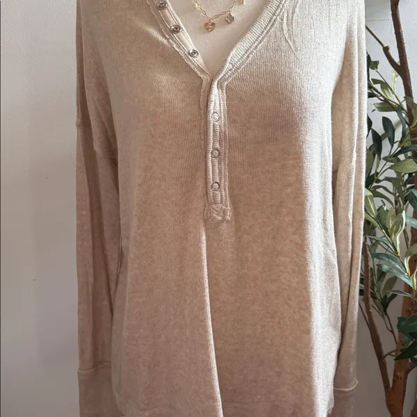 Beige Long Sleeve Henley Top Size L - Image 2