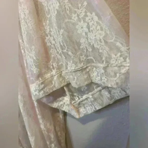 Pia Gladys Perey NWT Women’s Guipure Wedding Sheer Lace Robe Size 4‎ - Image 5