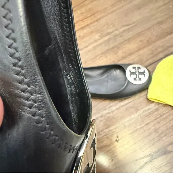 Tory Burch Black Leather Logo Reva Ballet Flats with Silver Emblem Discs - Image 9