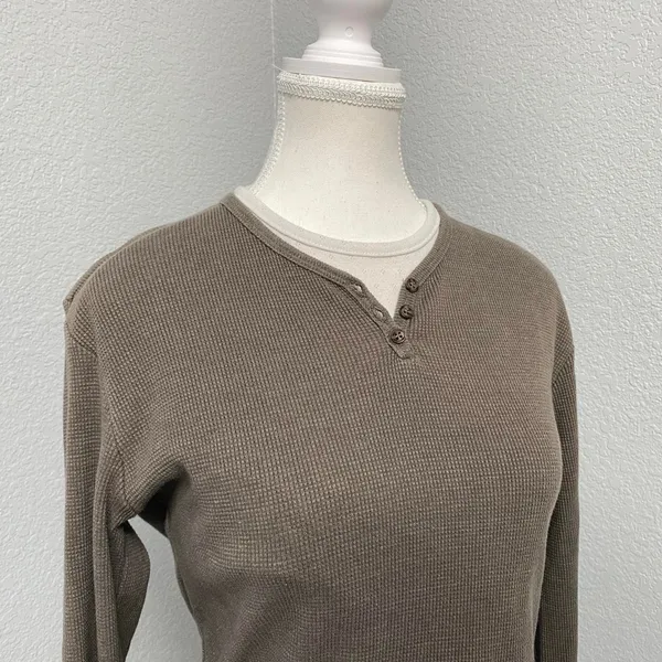 Carolyn Taylor Brown Waffle Knit Long Sleeve Faux Double Layered Y2k Grunge Alt - Image 2
