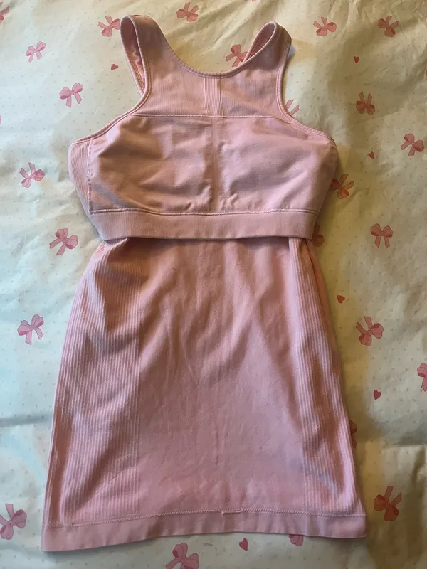 Lululemon tank top - Image 4