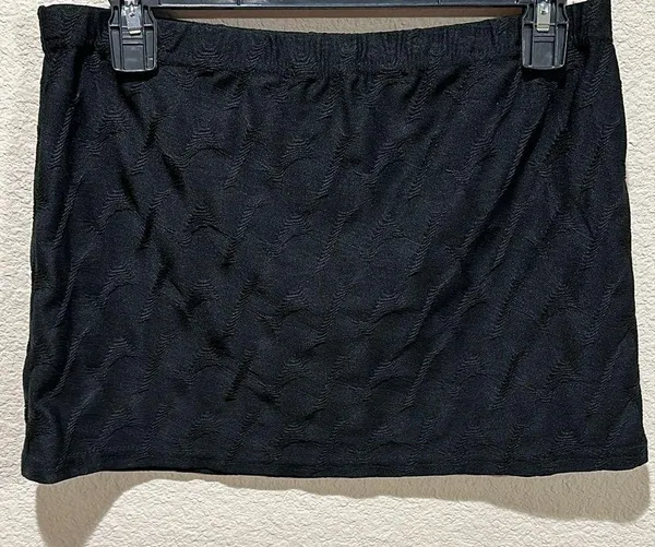PrettyLittleThing Black Mini Skirt - Image 3