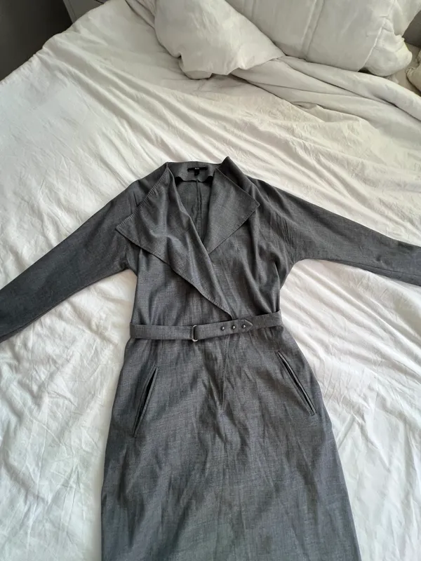 Hugo Boss gray belted waterfall v neck collared trench mid length dress M - Image 13