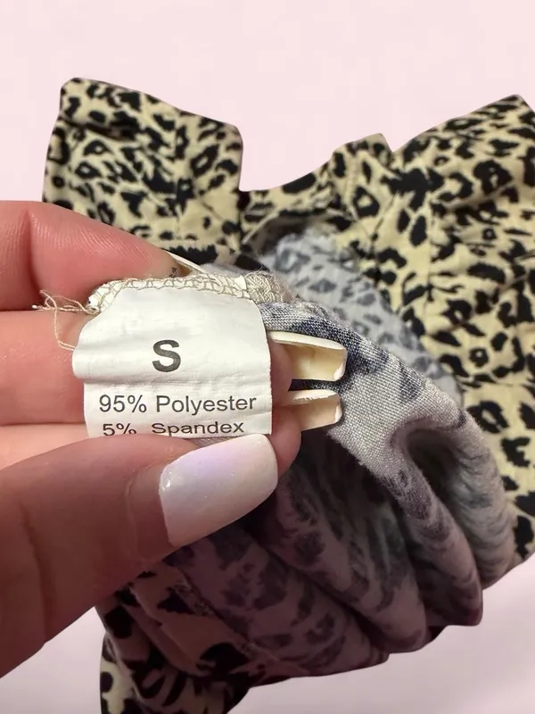 Source Unknown Leopard Ruffle Sleeve Top - Black and tan - Image 3