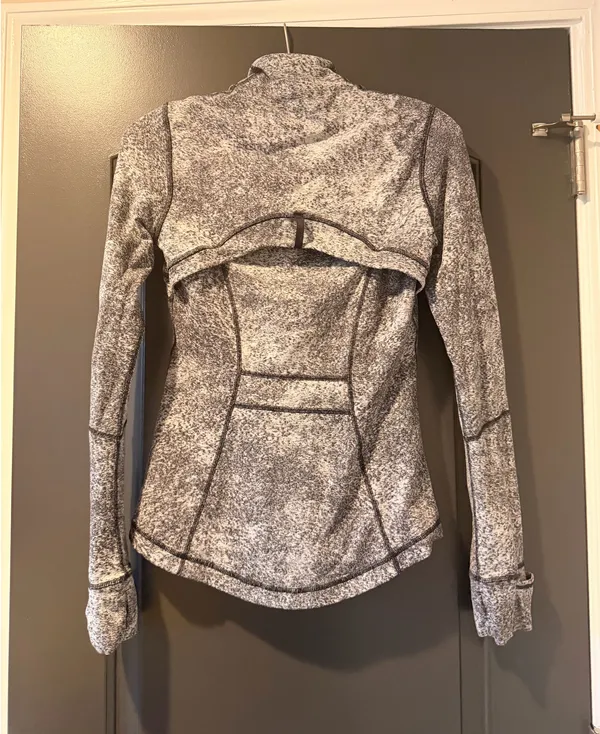 Lululemon Jacket Full-Zip - Image 2