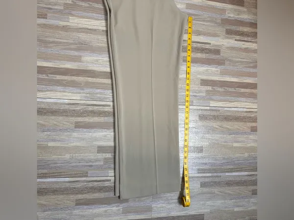 H&M Beige Wide-Leg, High Waist Dress Pants Women’s size 16 - Image 8