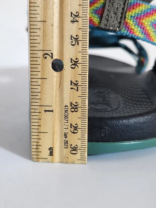 Chacos ZX1 Classic Rainbow Strappy Sport Sandals Size 6 - Image 10