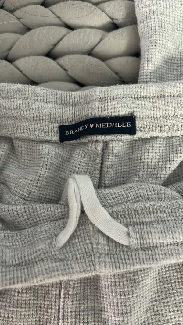 Brandy Melville Light Grey Anastasia Waffle Knit Sweatpants - Image 3