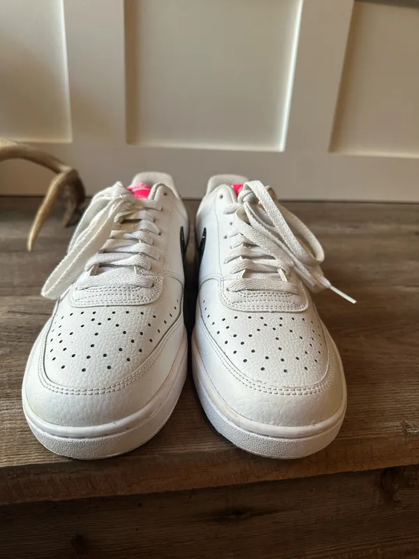 Nike Court Vision Women’s size 10 - Image 4