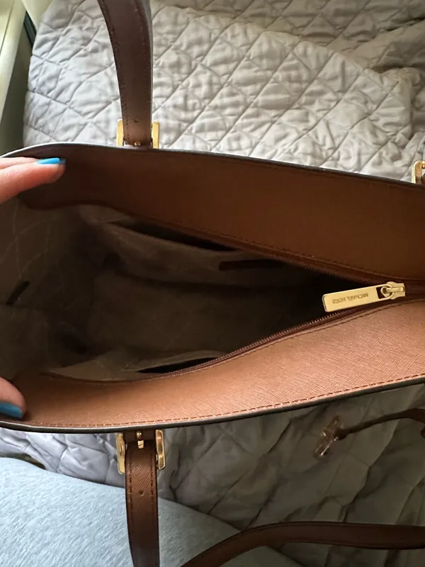 Michael Kors Tote Bag Large - Image 4