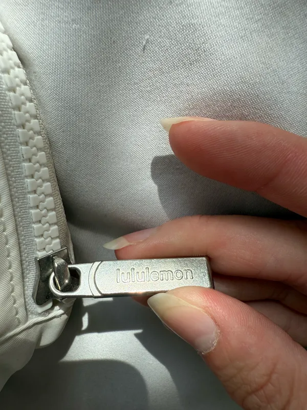 Lululemon Bag Belt - Image 3