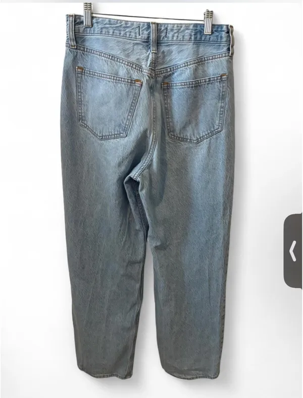 Abercrombie and Fitch The Loose High Rise Jeans - Image 2