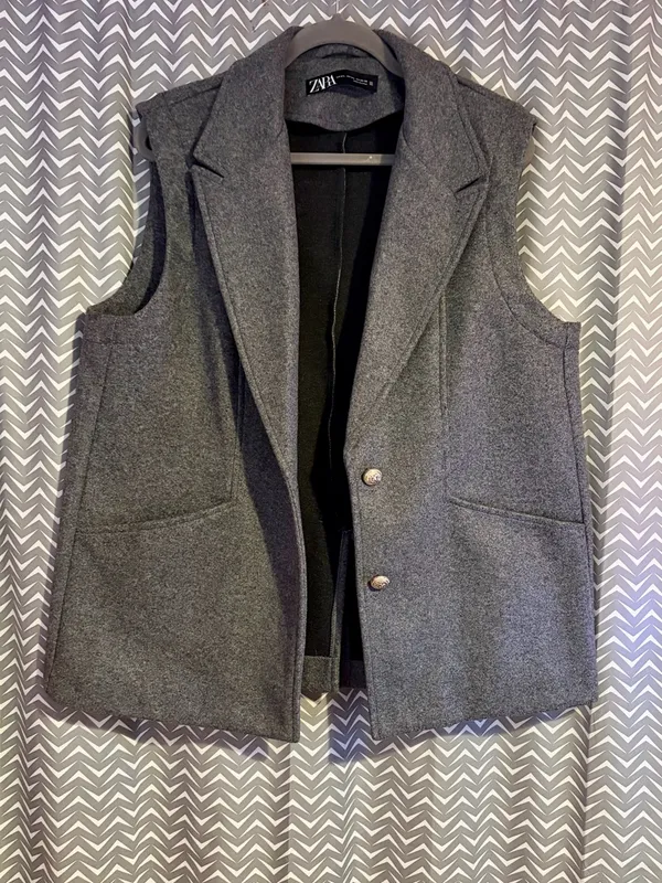 Zara | Gray Lapel Collar Vest, M/L - Image 4