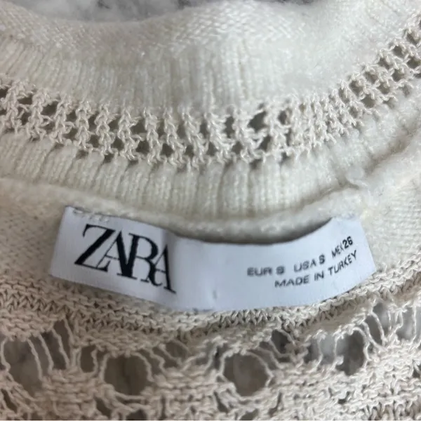 Zara oversized knit sweater vest v neck light weight cream size small - Image 4