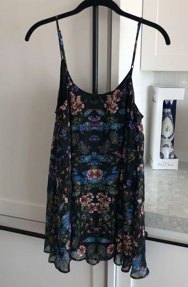 NWOT Show Me Your Mumu Floral Mini Dress V-Neck Small - Image 6