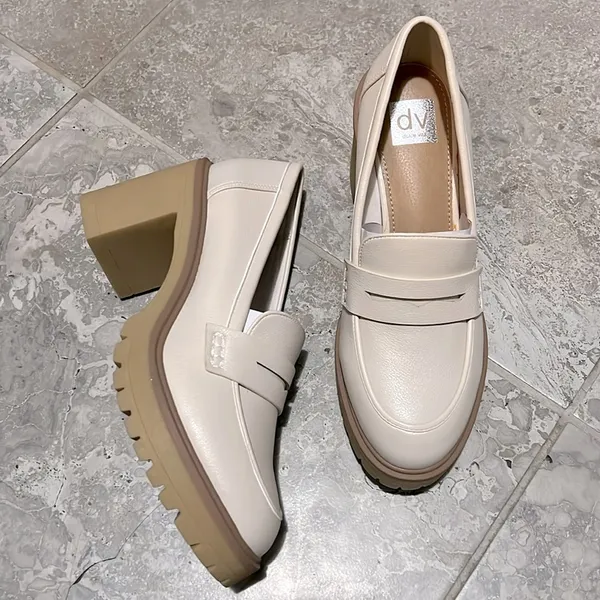 Dolce Vita JayJay Block Heel Lug-Sole Penny Loafers, Ivory Size 11 New in Box - Image 4