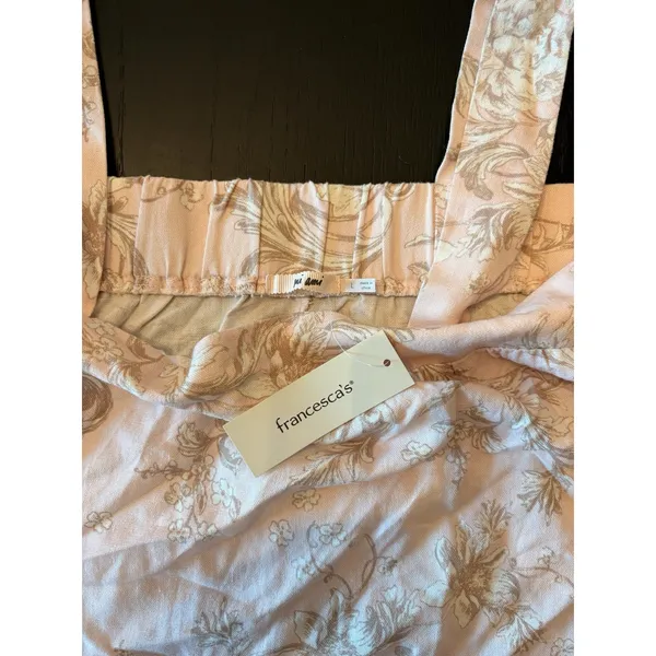 francesca's $40 NWT Light Pink Floral Square Neck Cropped Boxy Tank Top - Image 2