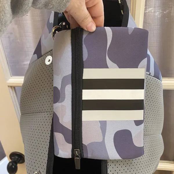 Neoprene Gray Camo Tote Bag With‎ Zipper Pouch - Image 5