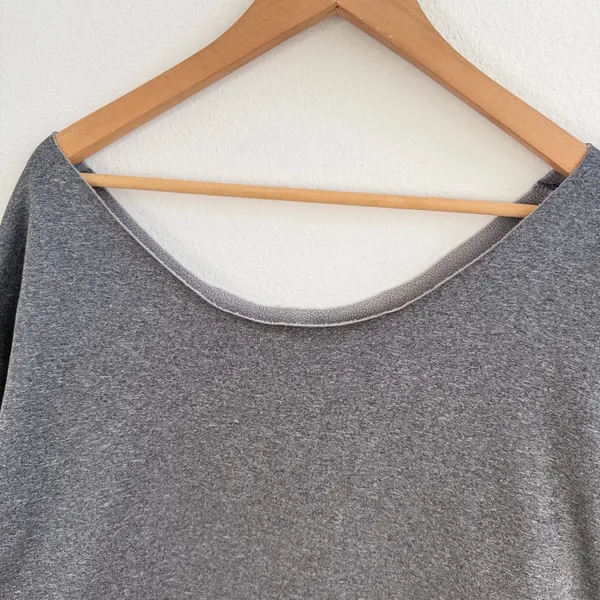 University of Washington Huskies Off the Shoulder Sweatshirt - Image 7