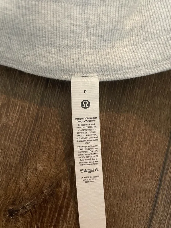 Lululemon size 0 Scuba Joggers in Core Ultra Light Grey - Image 4