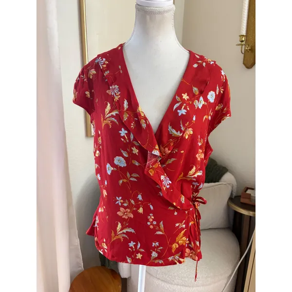 Reformation Clemence Crepe Wrap Top Red Floral Ruffle Size 10 - Image 2