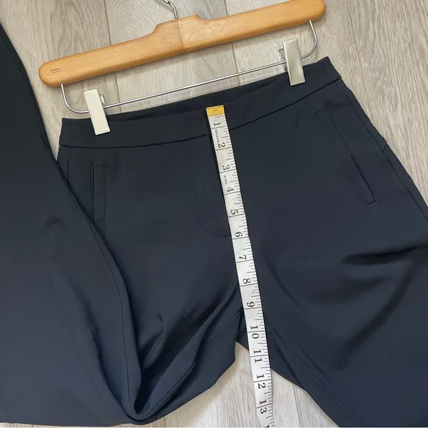 Lululemon Athleisure Pants on the move womens Black (size 2) office work travel - Image 9