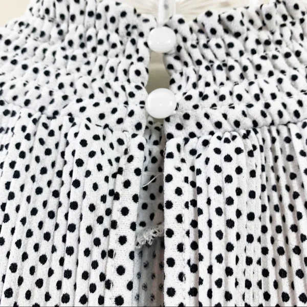 Adrianna Papell Accordion Pleats Sleeveless Smock Neck White/Black Polka Dot Top - Image 7