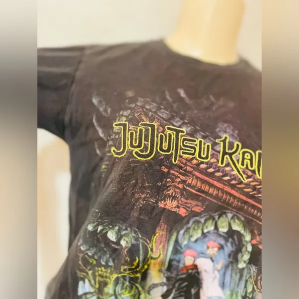 Jujutsu Kaisen Anime Manga TShirt - Size S Crunchy Roll Rare - Image 4