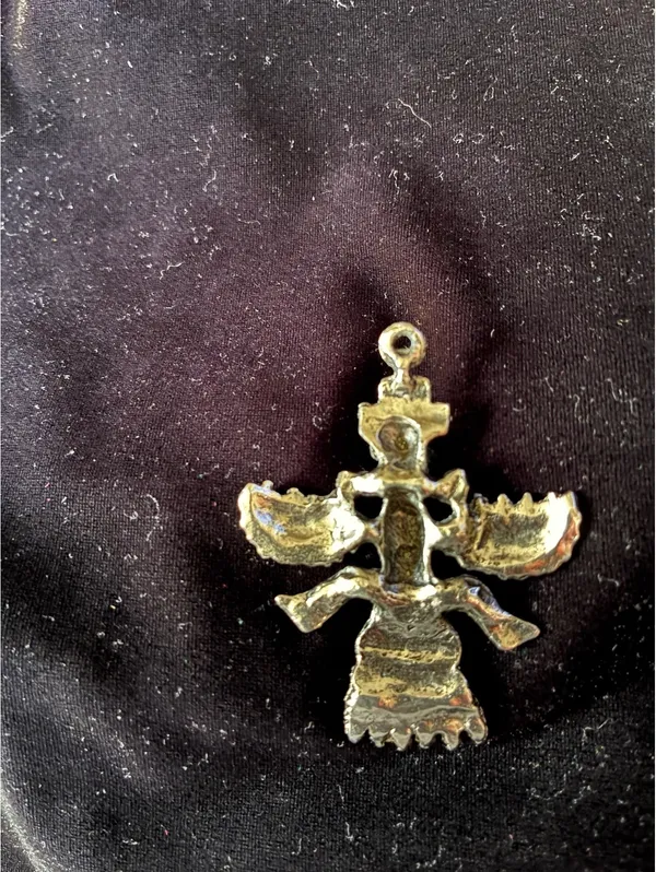 Vintage Southwestern Silver-Tone Thunderbird Kachina Pendant with Faux Turquoise - Image 3