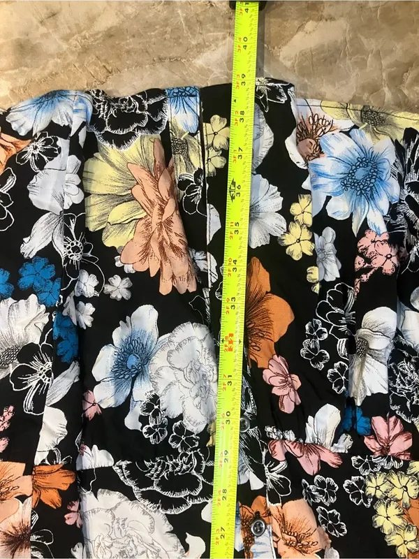 Torrid Black Floral Georgette Maxi Dress size 1 - Image 3