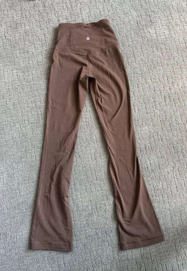 Lululemon Align Flare High-Rise - Image 2