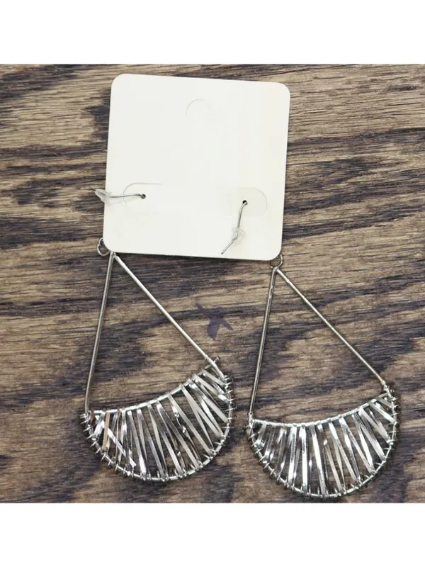 NWT Melody Dangly Boho Sunburst Teardrop Earrings Silver Gray 3.50" - Image 2