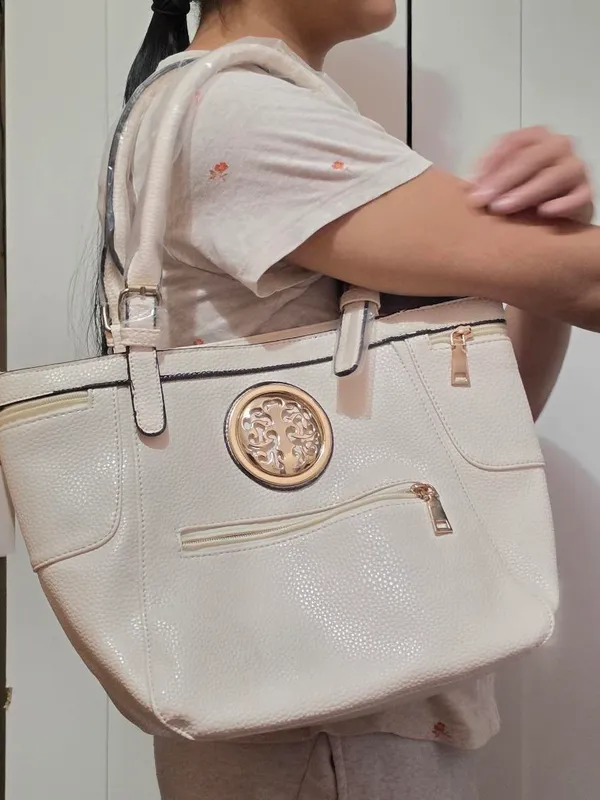 Beautiful white purse - Image 7