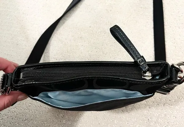 🖤 Black Coach Purse - Image 2