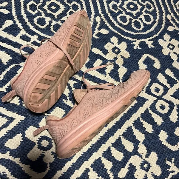 APL Techloom CrossFit Pink Trainer Sneakers - Image 2