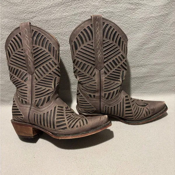 Herencia Women’s Western Inlay Pull on Cowgirl Boots Size 7 snip toe - Image 4