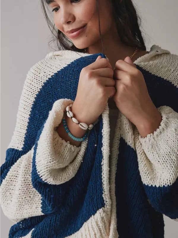 Urban Outfitters BDG Tyler Chunky Blue and Cream Striped Open-Front Sweater - Image 2