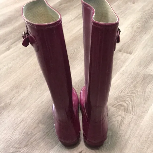 Hunter Original Gloss Rain Boots Magenta Purple - Image 7