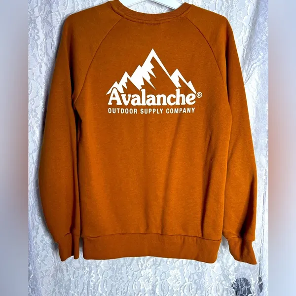 Avalanche crew neck orange sweater pullover - Image 4