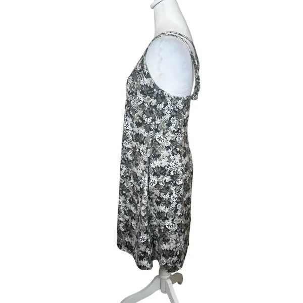 Patagonia Womens‎ Floral Athletic Dress Medium Gray Black White Neutral Outdoor - Image 3