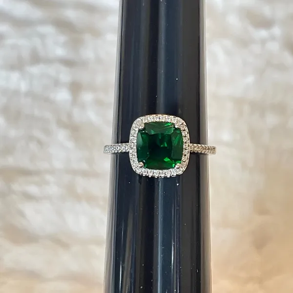 925 Sterling Silver Green CZ Halo Ring Size 10.75 Cushion Cut Emerald Green - Image 5