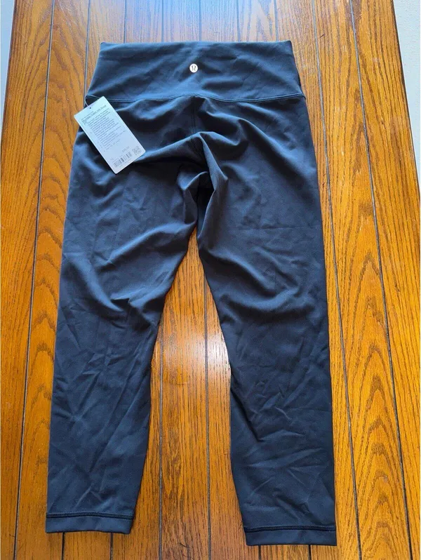 Lululemon Wunder Train High Rise 23” Black Size 10 NWT - Image 2