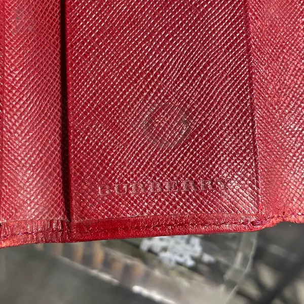 Authentic Rare Burberry Red Leather Nova Check Key Case - Image 7