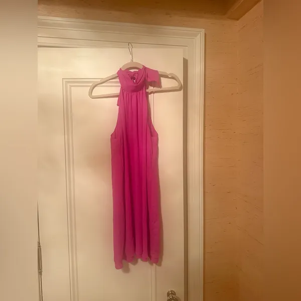Krisa tie back halter dress in pink - Image 4