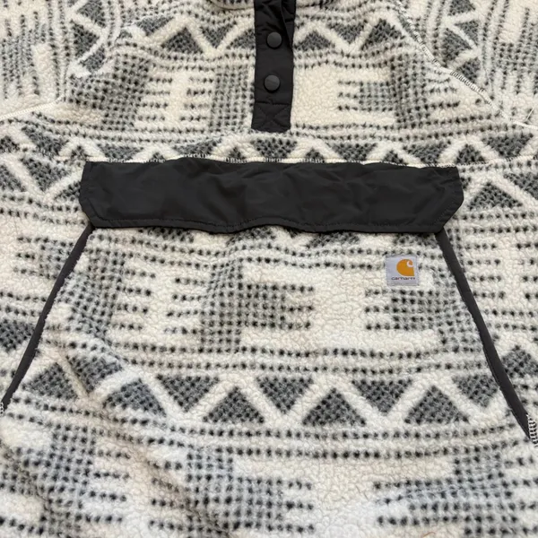 Carhartt Sherpa Fleece Pullover Womens XL‎ White Black Geometric Snap Front - Image 4