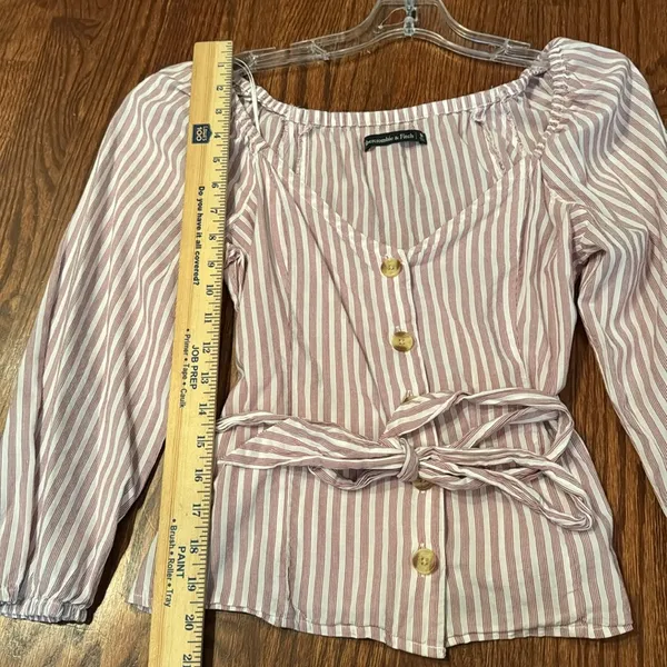 Abercrombie & Fitch Tie Front Stripe‎ Button Front Top, M - Image 9
