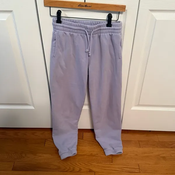 Aritzia Tna Cozy Af Fleece Drawstring Joggers in Dusty Lilac - Image 2