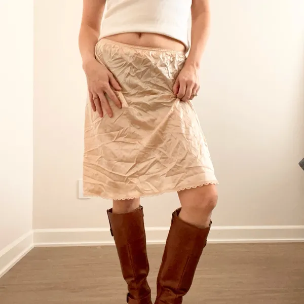 Vintage Cream Lace Slip Skirt - Image 2