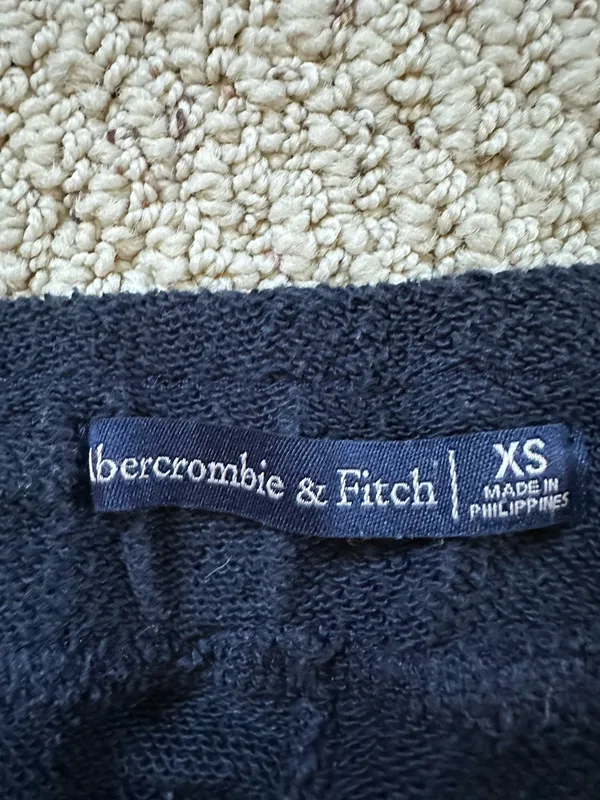 Abercrombie Sweater Women’s Navy XS - Image 3