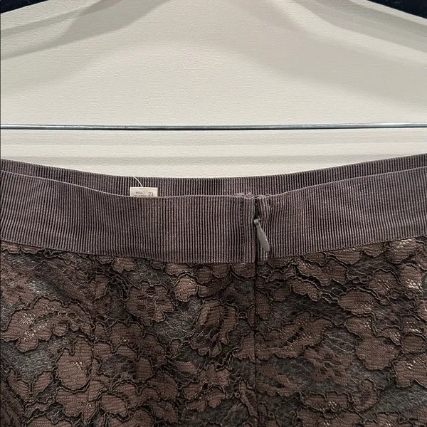 LOFT Chocolate/GREY Lace Pencil Skirt - Image 5